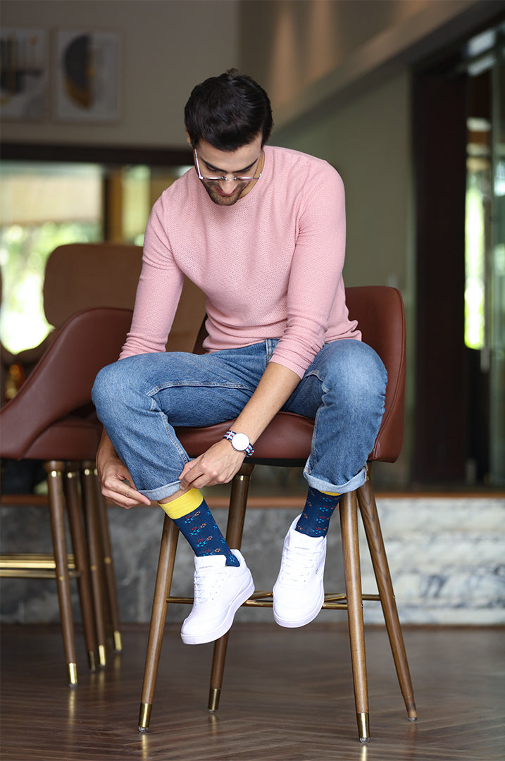 The Dos and Dont's of Sock Fashion: Elevate Your Style from Head to Toe